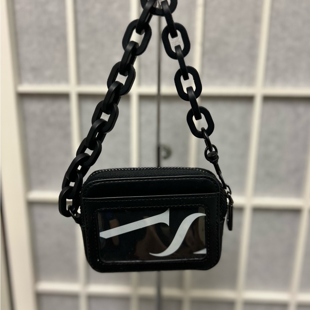 Simply Vera Vera Wang Vegan Black Chain Strap Mini Bag/Wristlet - Picture 3 of 5